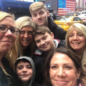 Meet your Posher, Samantha